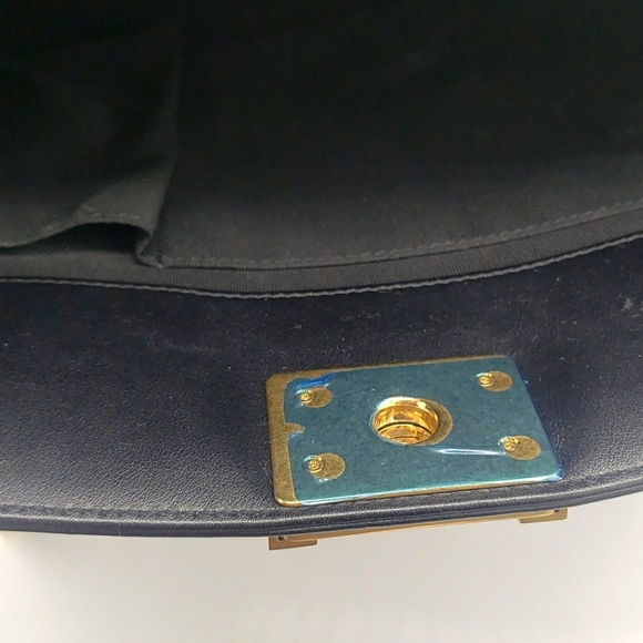 CHANEL BAG SIZE 12X14 COLOR BLACK 100% AUTHENTIC - Picture 7 of 13